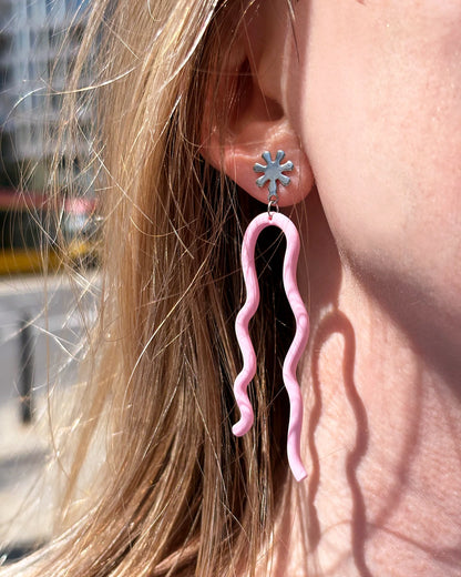 Lightweight WAVY earrings